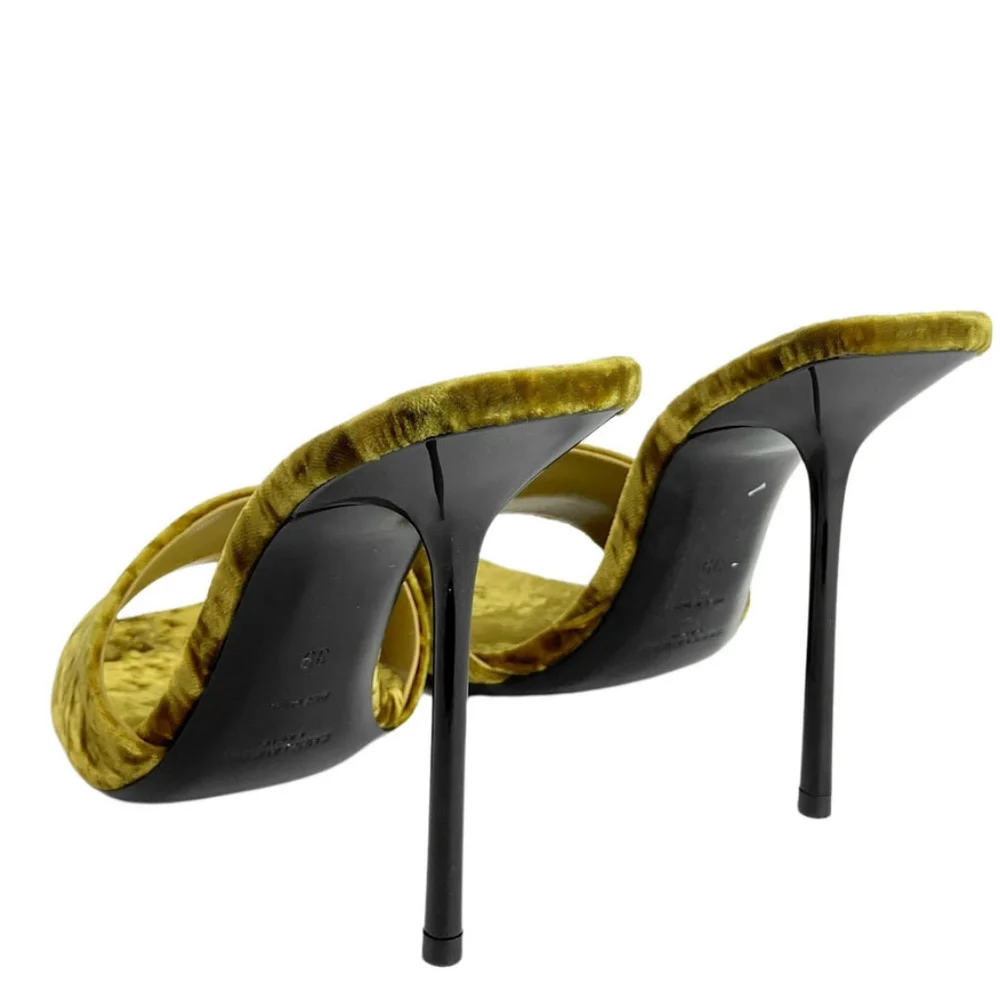 Sz 38(8) NIB $1145 Saint Laurent Elegant Velvet Stiletto Heels in Gold - Picture 4 of 5